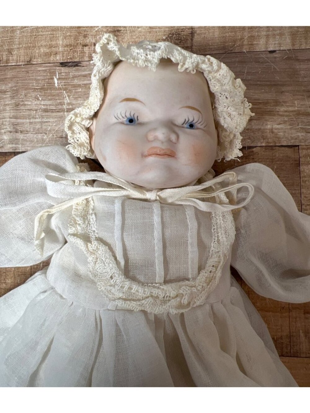 Vintage Baby Doll With Porcelain Head Hands & Feet In White Lace Dress - Picture 2 of 6